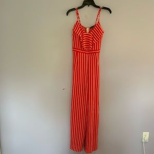 Coral jumpsuit ✨